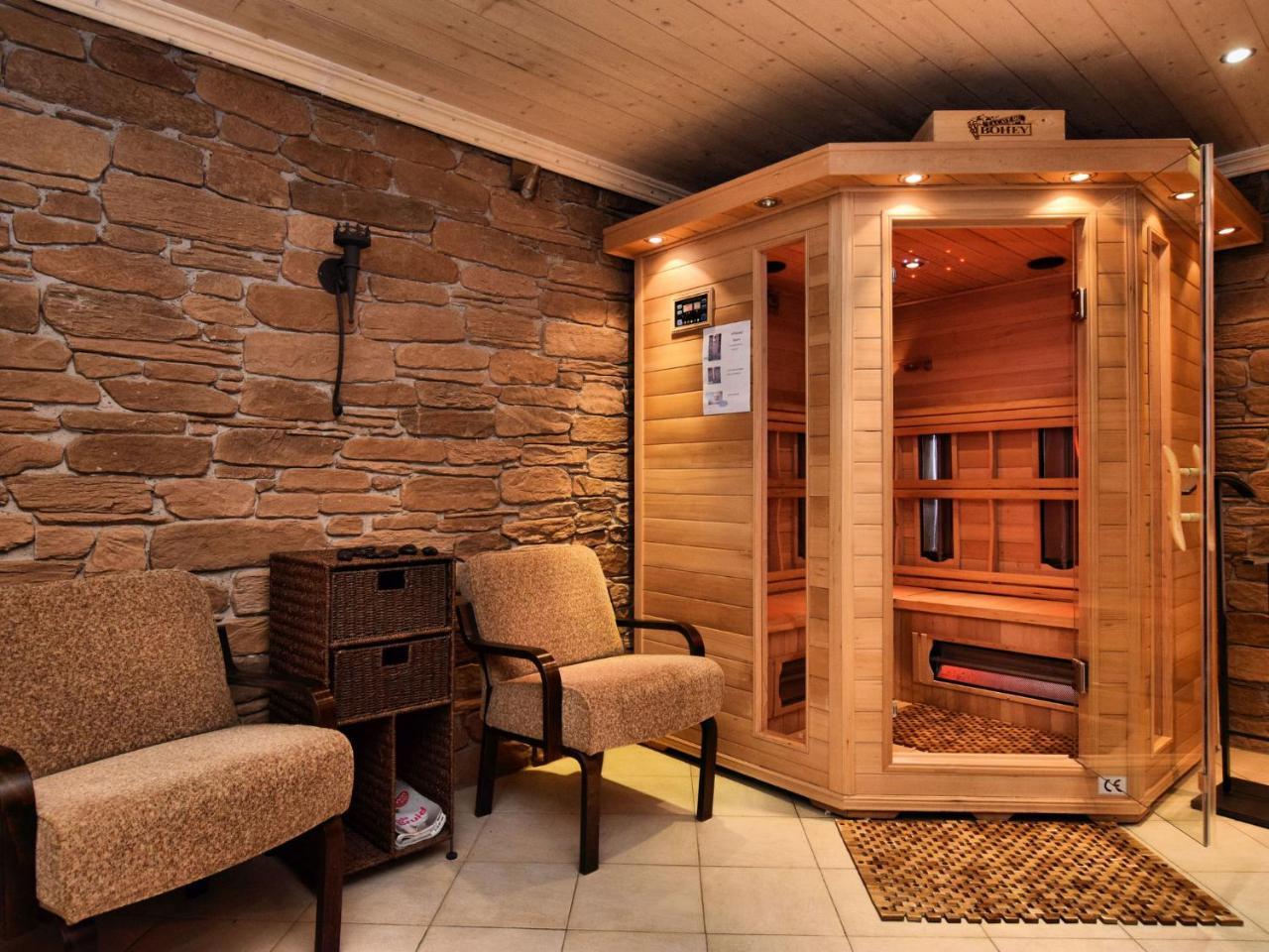 Luxurious Holiday Home with Jacuzzi&Sauna in Houffalize Filly Esterno foto