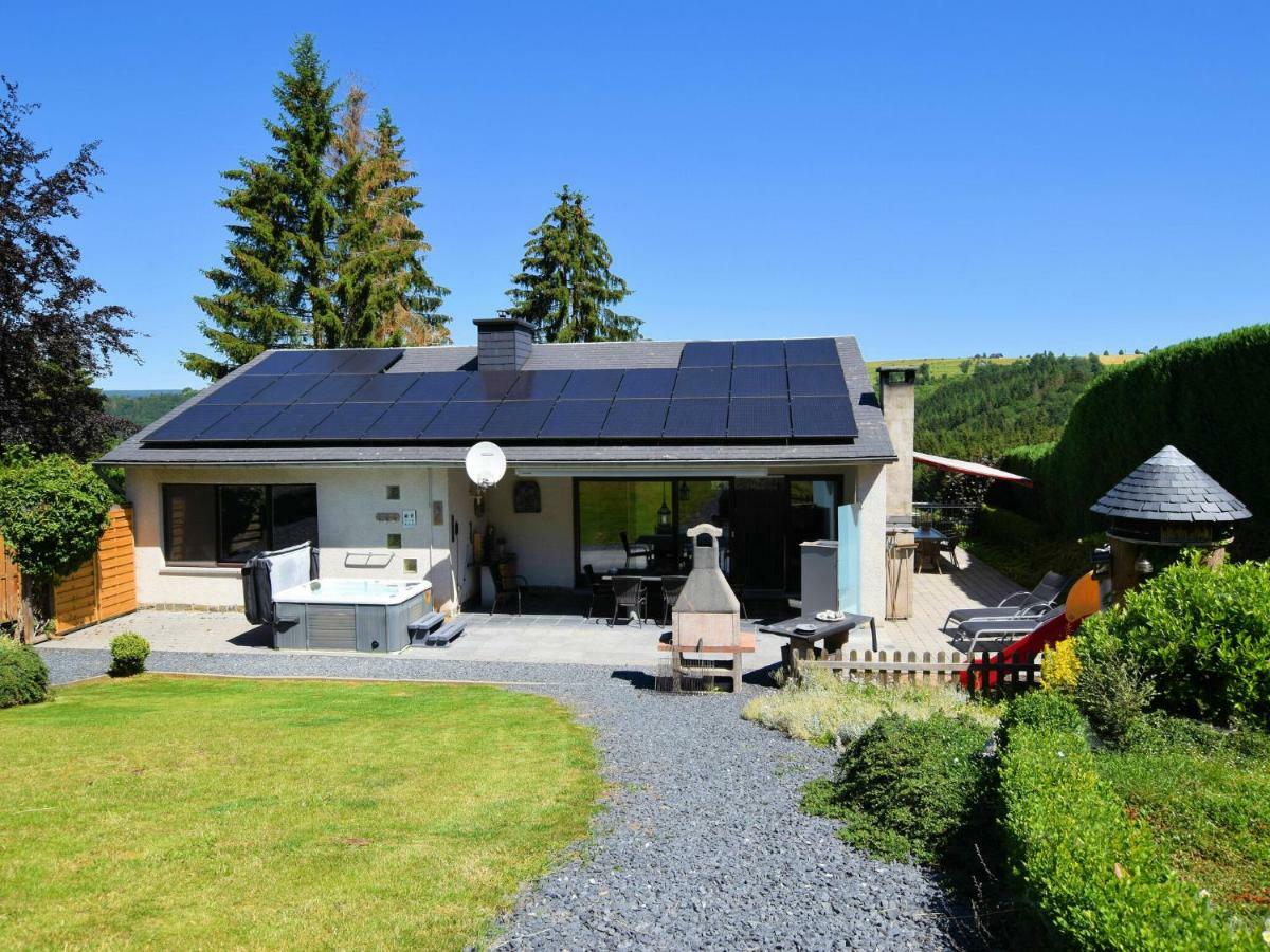 Luxurious Holiday Home with Jacuzzi&Sauna in Houffalize Filly Esterno foto